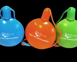 Lot de 10 flacons bulles « depuis 1948 » – coloris variés – Réf. 85-050