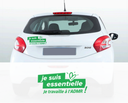 Stickers salariées pour véhicules “Je suis essentielle, je travaille à l’ADMR”- par lot de 10 – Réf.85-935